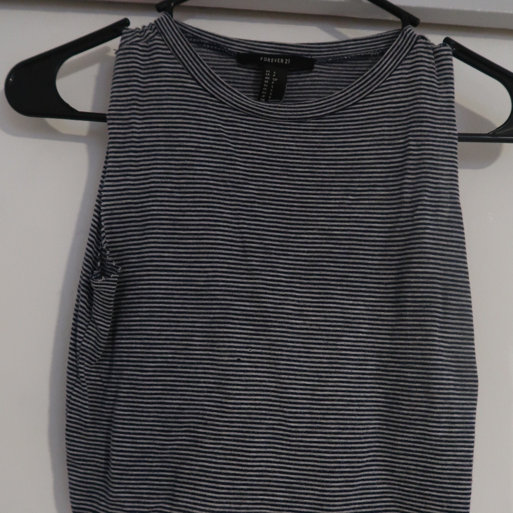 Forever 21 Stripped Crop Top